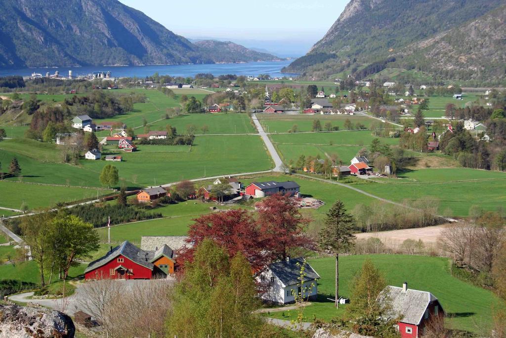 Hoiland Gard Gardshotellet Hjelmeland Exterior foto