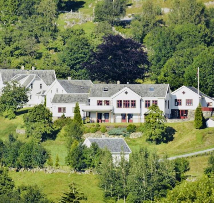 Hoiland Gard Gardshotellet Hjelmeland Exterior foto